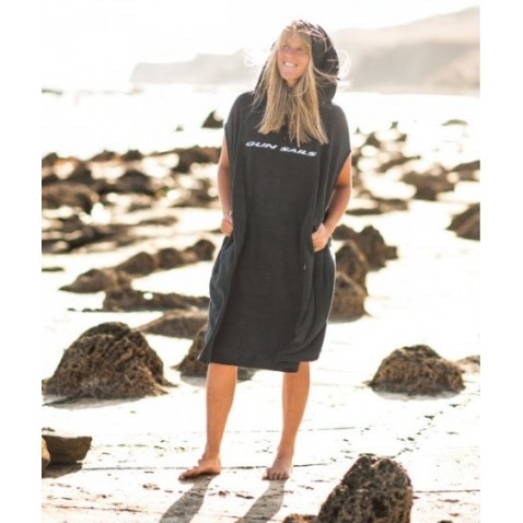 GUN-SAILS PONCHO