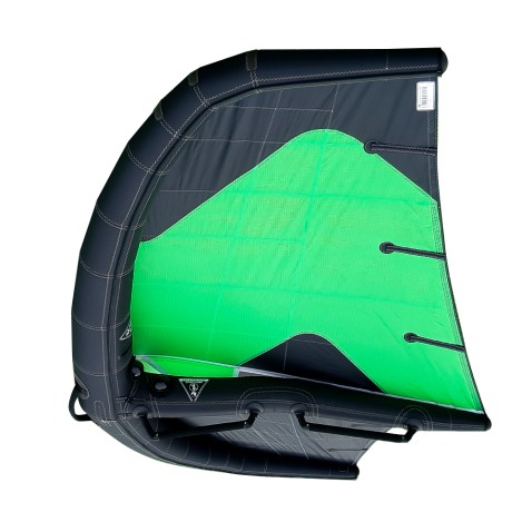 Reptile Wing Bora V2 3.0 rigid handles.